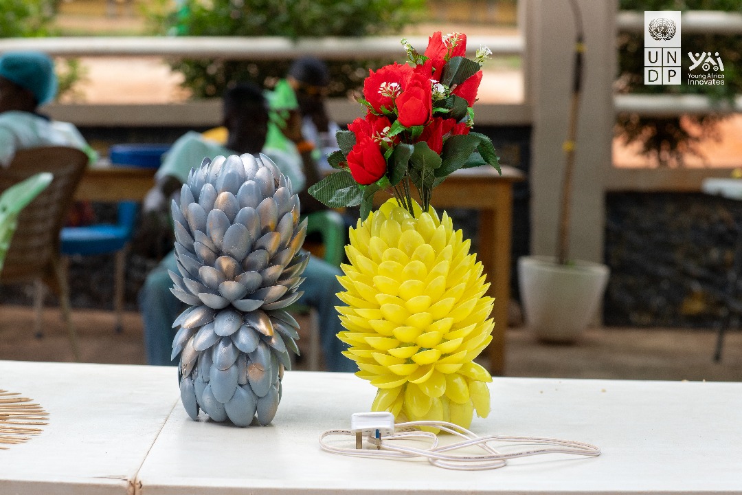 Table centerpiece